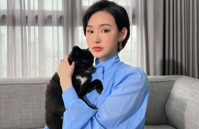 Hiền Hồ có động thái không ngờ giữa lúc bị tẩy chay khỏi đêm nhạc có Đạt G 