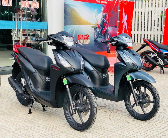 Mức giá mới của Honda Vision 2022 sau điều chỉnh: Tăng nhẹ, về đại lý sẽ có giá bao nhiêu?