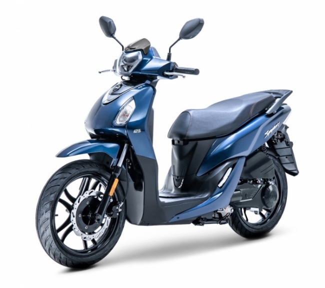 Tin xe trưa 20/5: Đối thủ giá 64 triệu đồng có thiết kế tuyệt đẹp khiến Honda SH 125i 'đầu hàng'