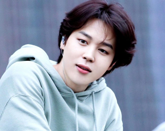 'Ông hoàng iTunes' Jimin (BTS) tiếp tục công phá loạt BXH danh tiếng