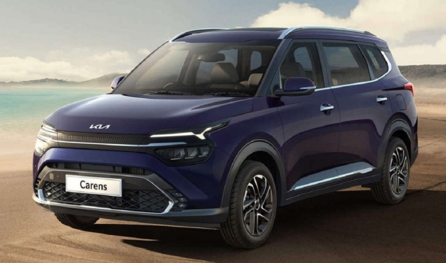 Kia Carens bổ sung thêm phiên bản mới với giá hấp dẫn khó tin, Mitsubishi Xpander 'lo sốt vó'