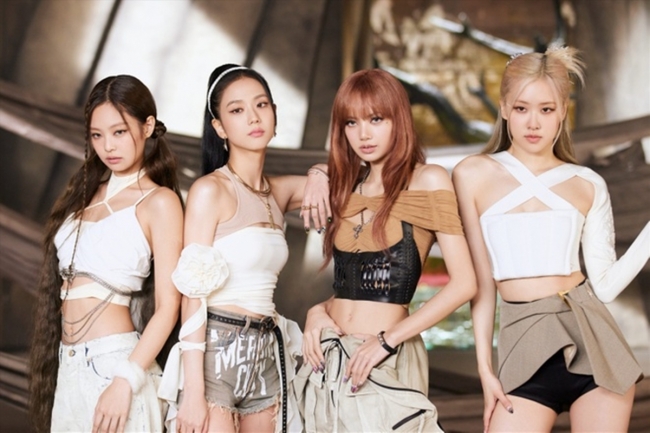BLACKPINK trở thành nhóm nhạc nữ có doanh thu concert cao nhất mọi thời đại