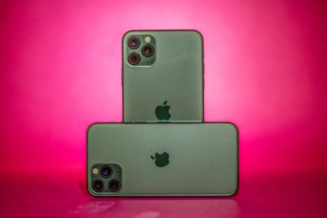 Sắp có iPhone 15 Pro Max, iPhone 11 Pro Max giờ rẻ như Galaxy A54 5G, dùng thì ra sao?