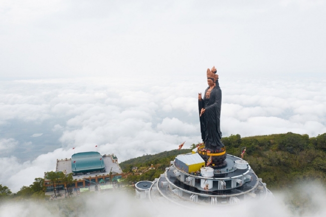 Tượng Phật Bà của Việt Nam được đúc từ 170 tấn đồng đỏ, cao nhất châu Á nằm ở tỉnh nào?