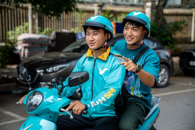 Dịch vụ đặt xe máy điện đón khách thứ 1 triệu sau 1,5 tháng ra mắt, nối dài kỷ lục cho Xanh SM
