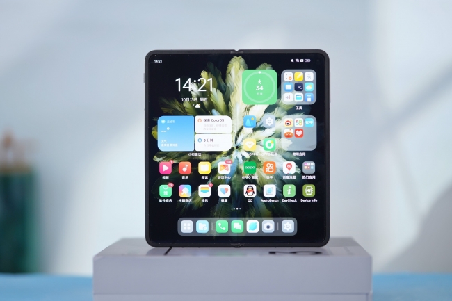 Mở hộp OPPO Find N3, đệ nhất chụp ảnh làng máy gập, xứng danh kẻ hủy diệt Galaxy Z Fold5