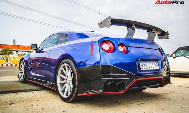 Chùm ảnh dàn xe hiệu suất cao tụ tập và náo loạn trường đua Đại Nam