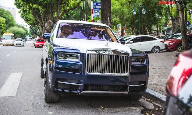 Rolls-Royce Cullinan đầu tiên về Việt Nam 'lột xác' với diện mạo hoàn toàn mới