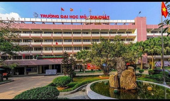 Điểm chuẩn học bạ vào Trường ĐH Mỏ - Địa chất cao nhất là 25,9