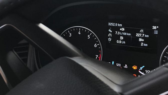 Mất toi 13 triệu chỉ vì cạn bình xăng vẫn chạy cố