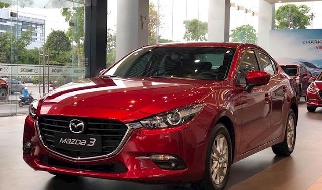 Giá xe Mazda 3 2019 giảm mạnh, mua ngay hay không nên mua?