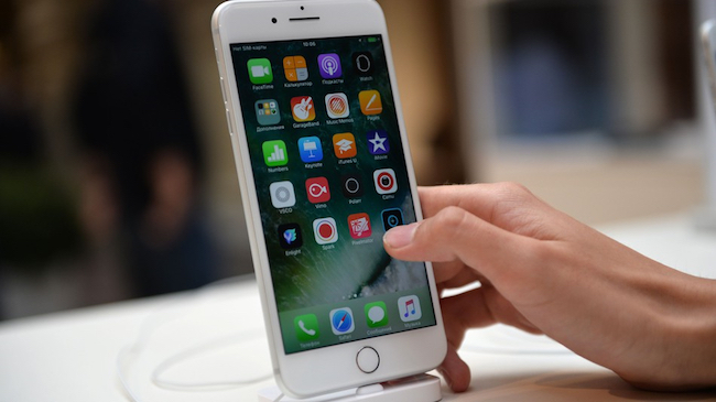 Cách chọn mua iPhone zin nguyên bản, tránh hàng ‘dựng’