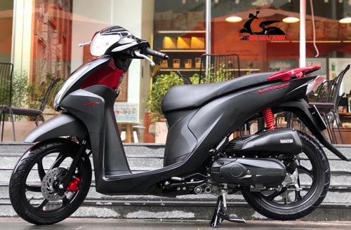 Honda Vision 2017 gây sốt khi 'nổ' giá 69 triệu đồng