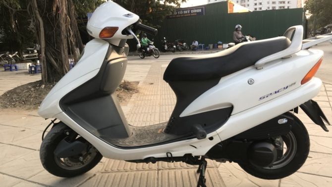 Honda Spacy đời 2008 còn zin hét giá gần 150 triệu đồng có gì đặc biệt?