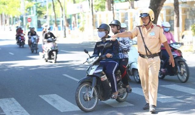 Áp dụng luật mới nhất về xử phạt xe máy không chính chủ như thế nào?