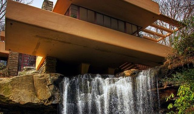 Biệt thự trên thác nước - kiệt tác vượt thời gian của Frank Lloyd Wright
