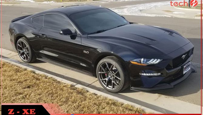 Nhân viên đại lý đâm hỏng nát bét xe Ford Mustang trị giá hàng tỷ đồng của khách khi lái thử