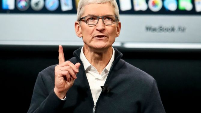 Sốc: CEO Apple Tim Cook có nguy cơ lây nhiễm Covid-19