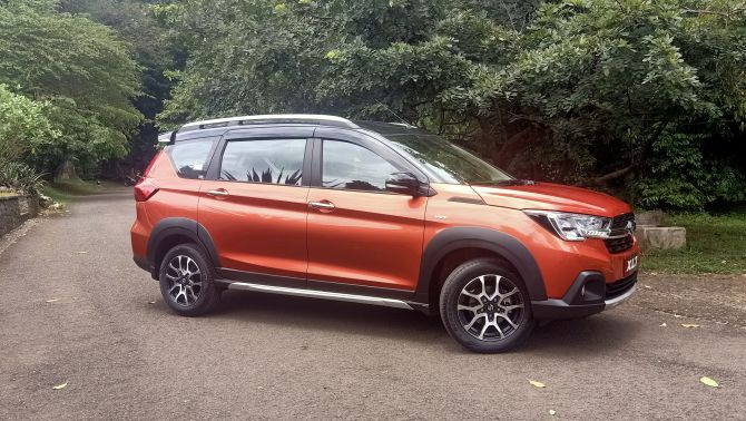 Đánh giá xe Suzuki XL7 2020: Liệu có cửa trước Mitsubishi Xpander?