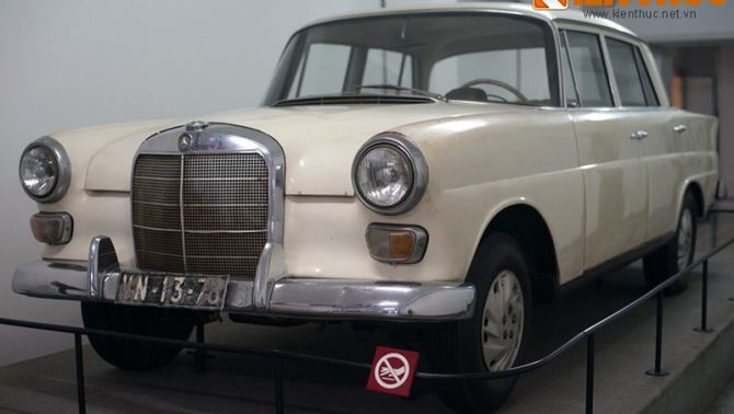 Cận cảnh siêu xe Mercedes-Benz cực chất của Tổng thống Nguyễn Văn Thiệu