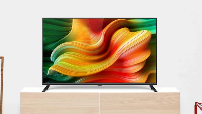 Realme chính thức ra mắt mẫu Smart TV đầu tiên giá chỉ 3.9 triệu