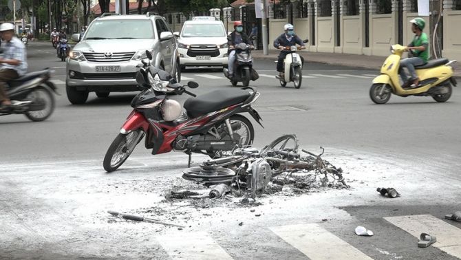 Rùng mình với clip hình sự đuổi bắt cướp tại TP. Hồ Chí Minh: Mãn nhãn hơn cả Fast and Furious