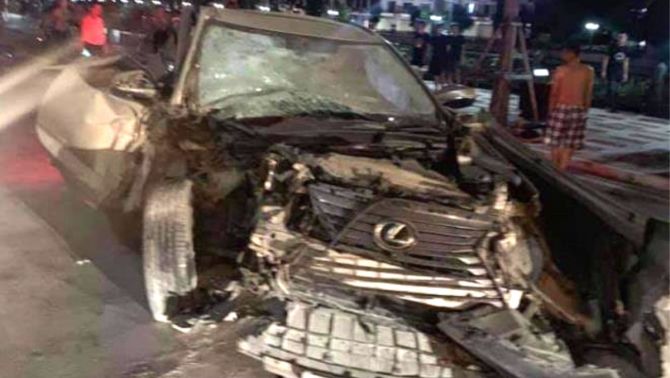 Xe Lexus 'điên' gây tai nạn liên hoàn, một phụ nữ tử vong đúng ngày sinh nhật