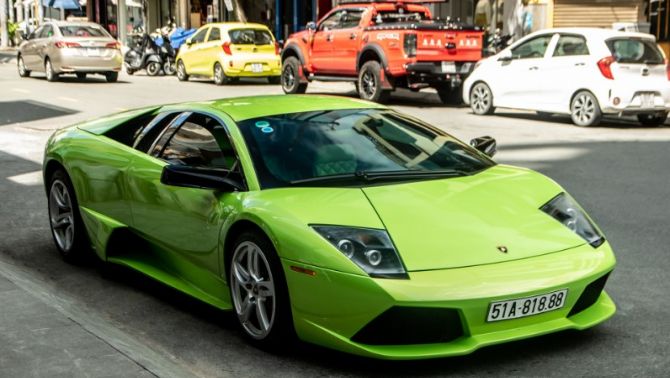 Siêu xe Lamborghini Huracan xanh cốm của đại gia Minh nhựa giờ ra sao?