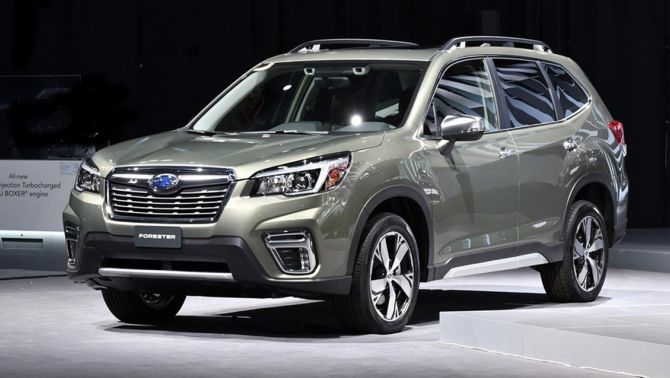 Tin xe hot 15/9: Subaru Forester giảm sốc 200 triệu, 3 người phụ nữ chết thảm sau va chạm xe Innova