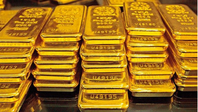 Giá vàng ngày 5/10: Giới đầu tư đứng ngồi không yên khi Donald Trump nhiễm covid, giá vàng lao đao