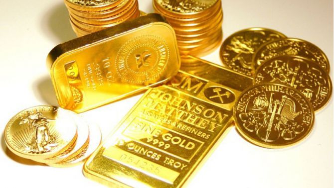 Giá vàng 15/12: Vàng đang gặp nhiều bất lợi, giới đầu tư bước vào thời điểm dừng mua