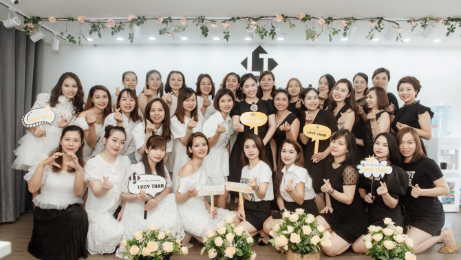 Học Viện Livestream Lucy Tran top 1 trong ngành dạy Livestream