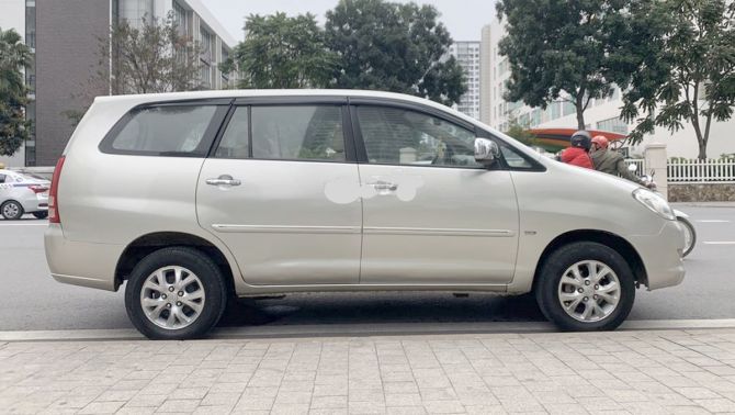 Chiếc Toyota Innova giá chỉ 250 triệu, rẻ hơn Mitsubishi Xpander tận 300 triệu. cơ hội mua xe hời