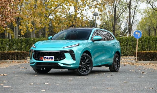 Đại lý Việt Nam nhận cọc đối thủ mới của Honda CR-V và Mazda CX-5, giá chưa tới 700 triệu đồng