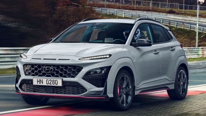 Hyundai Kona phiên bản mới ra mắt với sức mạnh 276 mã lực, hủy diệt Kia Seltos, Toyota Corolla Cross