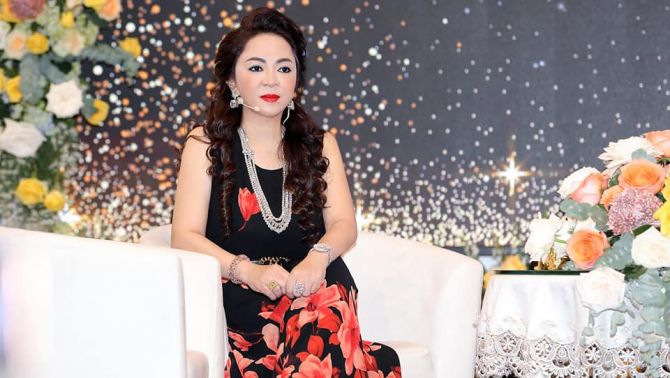 Bật mí danh tính sao nữ duy nhất được bà Nguyễn Phương Hằng yêu mến, bênh vực gây ngỡ ngàng