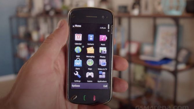Nhìn lại Nokia N97, sát thủ iPhone một thời