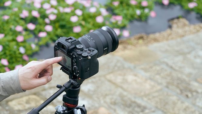Sony Việt Nam chính thức ra mắt máy ảnh Alpha 7 IV: Nâng cấp chất lượng hình ảnh, giá hấp dẫn