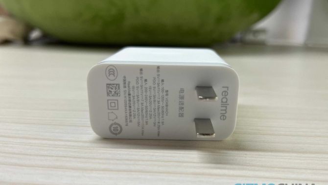 Bộ sạc 200W của Realme xuất hiện trước thời điểm công bố