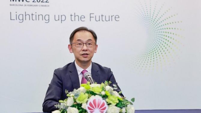 Ryan Ding của Huawei: Cùng tham gia vào kế hoạch kinh doanh 'GUIDE' cho nền kinh số tốt đẹp hơn