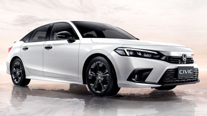 Honda Civic e:HEV rục rịch 'chào sân' Đông Nam Á: Thiết kế và trang bị 'đè bẹp' Toyota Corolla Altis