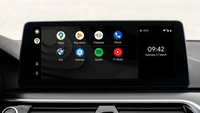 BMW giao xe thiếu tính năng kết nối Apple CarPlay và Android Auto