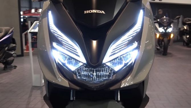 Mẫu xe ga mới của Honda lộ diện tại đại lý: Thiết kế cao cấp hơn Honda SH, giá bán hứa hẹn gây sốt