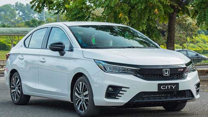 Honda City giảm giá hàng chục triệu đồng, cập nhật giá bán lăn bánh mới nhất tại đại lý