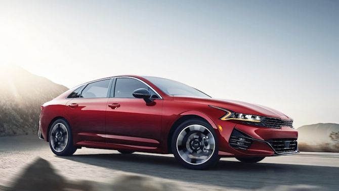 Chi tiết mẫu sedan mới 'đối đầu' Toyota Camry 2023: Công nghệ ngập tràn, thiết kế so kè Honda Accord