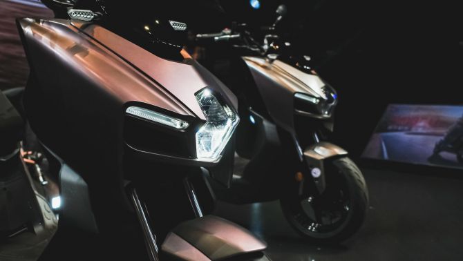 Honda SH ‘như cá nằm trên thớt’ vì mẫu xe tay ga mới ra mắt: Thiết kế đẹp như mơ, giá 84 triệu đồng