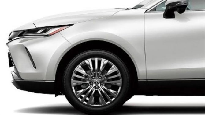 Toyota ra mắt phiên bản Toyota Venza mới với giá quy đổi chỉ 515 triệu đồng