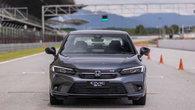 Honda Civic e:HEV 2022 bắt đầu mở đơn đặt hàng, chờ ngày về tay khách Việt