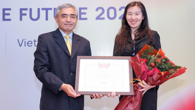 Huawei Việt Nam nhận bằng khen từ Hội Truyền thông số cho nỗ lực đào tạo nhân tài ngành ICT