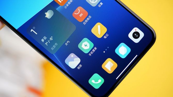 Trung Quốc yêu cầu các nhà sản xuất smartphone phải cho người dùng gỡ cả những ứng dụng gốc